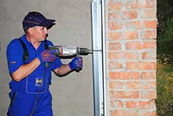 Trust Garage Door South Holland, IL 708-980-0670 - installation-side